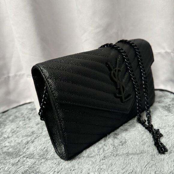 Yves Saint Laurent black bag - Picture 2 of 9